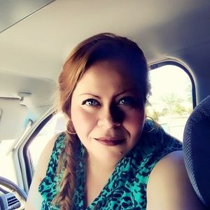 Meet your Posher, Ana